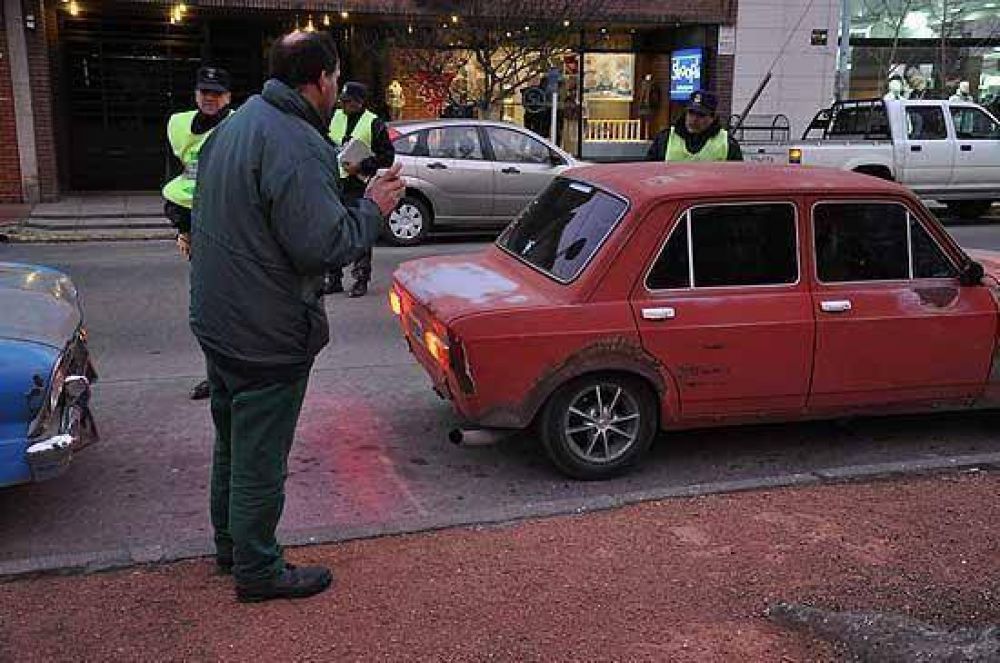 Infraccionaron a boliches por consumo de tabaco en espacios cerrados y exceso de decibeles