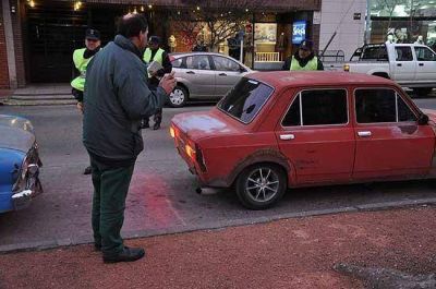 Infraccionaron a boliches por consumo de tabaco en espacios cerrados y exceso de decibeles