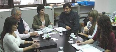Los defensores de Tucum�n y Santiago, por diferentes caminos