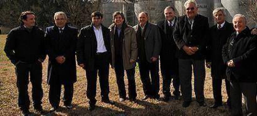 Con dur�simas cr�ticas a la oposici�n, Boudou refuerza presencia en la Pcia