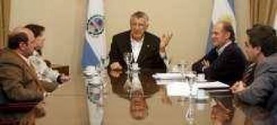 El bloquismo da se�ales al PJ para seguir juntos