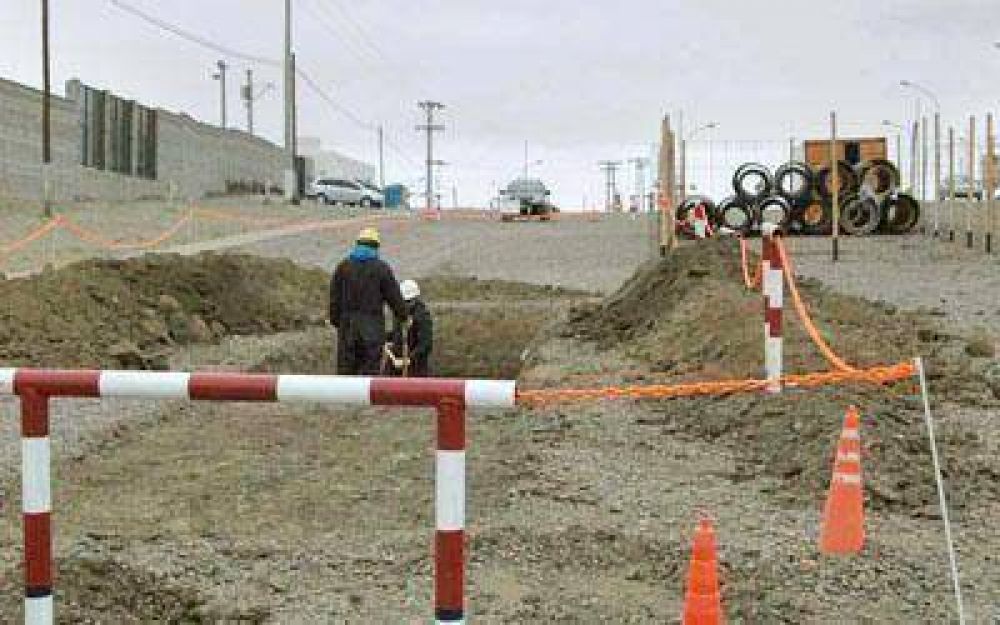 Comienza la construcci�n de dos pluviales troncales en Caleta Olivia