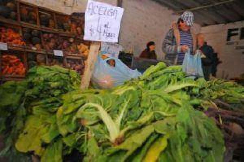 Con la excusa de las heladas, dieron un salto los precios de las verduras