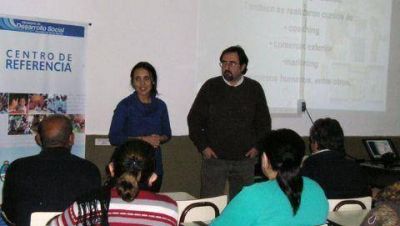  En el ISFDyT N� 5 Auspicioso comienzo del Seminario de Gerenciamiento de Microempresas