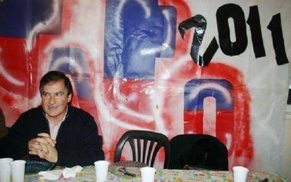 �Tato� Serebrinsky siente que ha llegado su hora en la Intendencia y se lanz� para lograr su meta