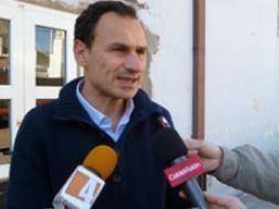 Bruera encabez� plenario en Bah�a Blanca, sin la presencia del Intendente Breitenstein
