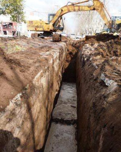  Repararon la tuber�a que dificultaba el servicio al Barrio 272, 96 y Arquitectura