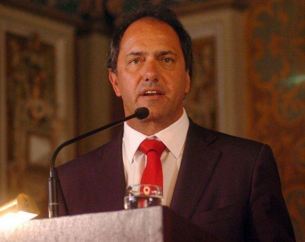 SCIOLI SUSCRIBE CONVENIO CON MUNICIPIO DE ALTE.BROWN