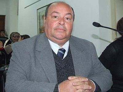 BROWN I CRISIS OPOSITORA En Brown, respaldan el alejamiento de Carri� del ACyS