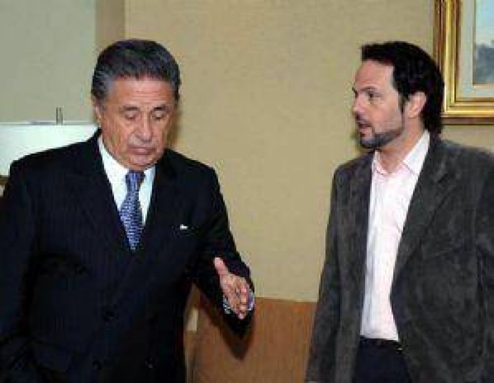 Celosos entre s�, los disidentes preparan la llegada de Duhalde