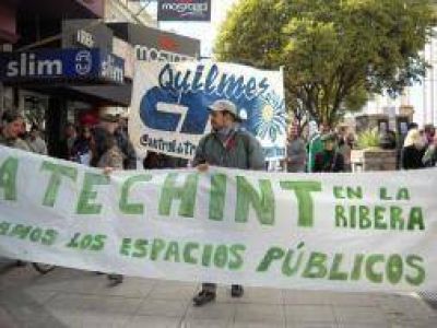Quilmes: Organizaciones ambientales y sociales marcharon contra el proyecto Techint