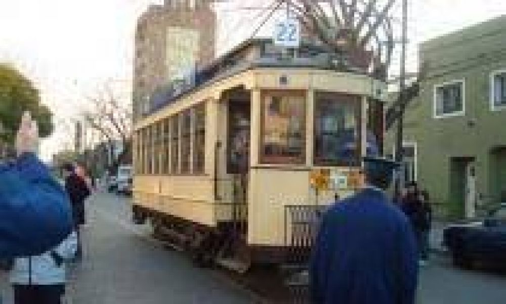 A lo largo de tres d�as realiz� el recorrido "Mitre-Yrigoyen" M�s de 6500 personas disfrutaron del tranv�a en Quilmes