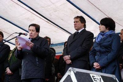 DAR�O D�AZ P�REZ PRESIDI� EL ACTO EN CONMEMORACI�N DEL 160� ANIVERSARIO DEL FALLECIMIENTO DEL GENERAL J�SE DE SAN MART�N