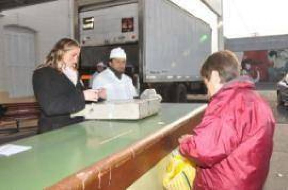 Trenque Lauquen Se vendieron 800 kg. de pejerrey a "tarifa social" en la estaci�n