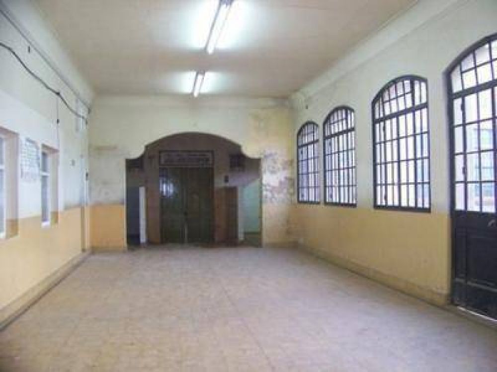 Completan la obra de gas en la Escuela T�cnica
