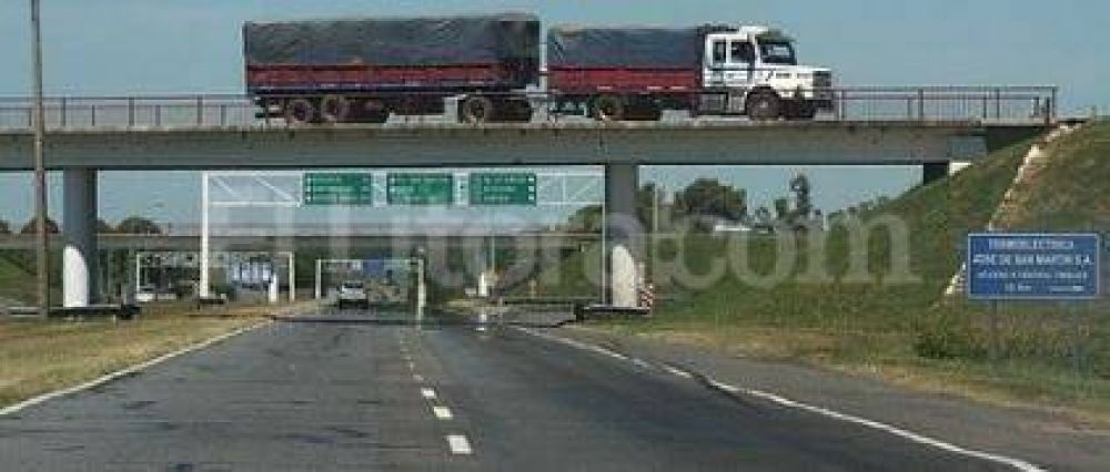 Autopista: Cuatro empresas compraron pliegos para participar de la licitaci�n