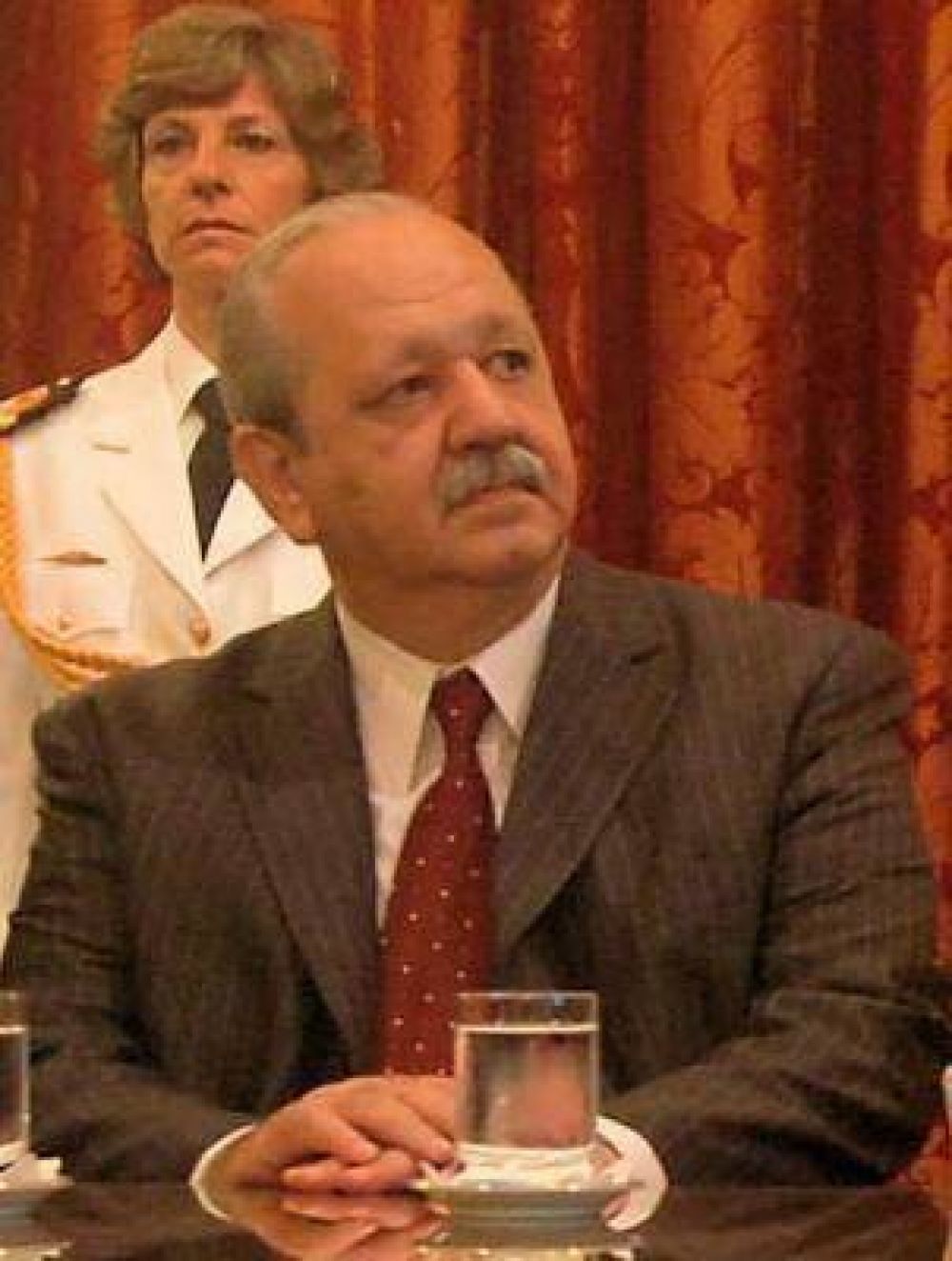 En marzo, Brizuela no podr� nacionalizar su re-re