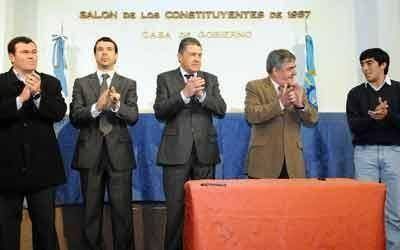 El Gobierno inicia obras en 10 ciudades y localidades