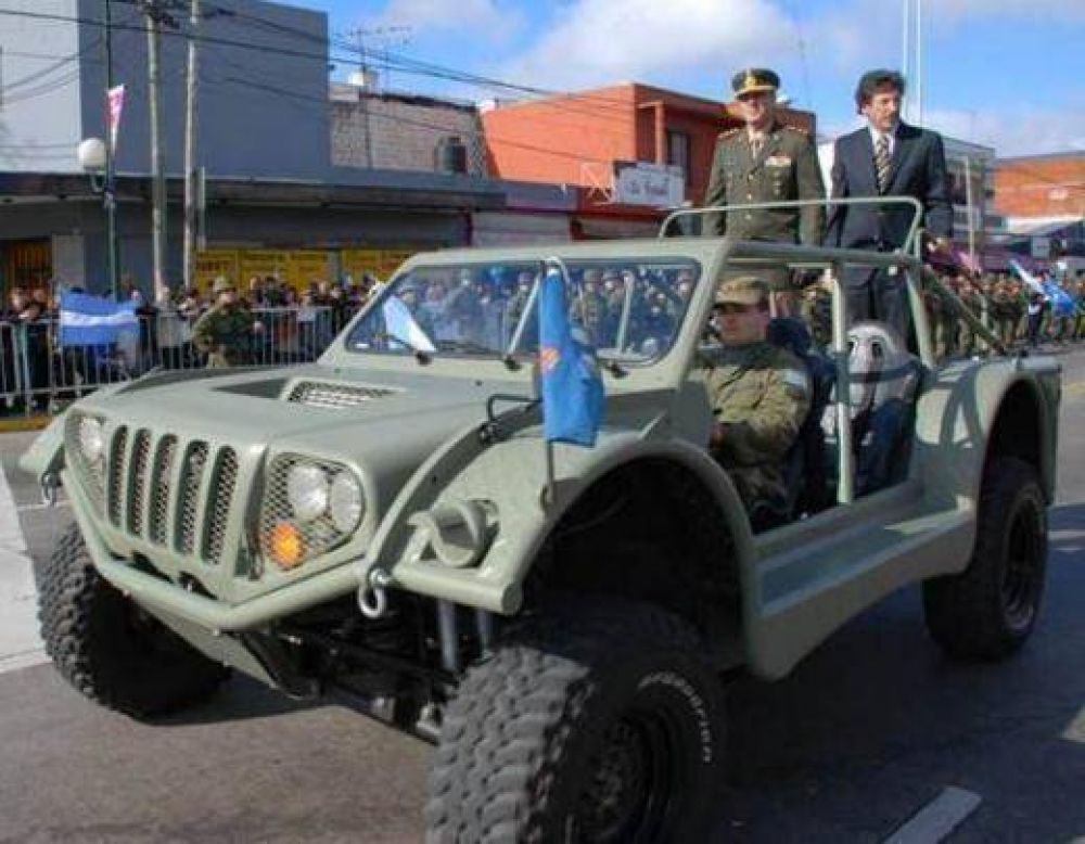Homenaje en Boulogne Gustavo Posse: �Hay que imitar a San Mart�n en su firme objetivo de integraci�n�