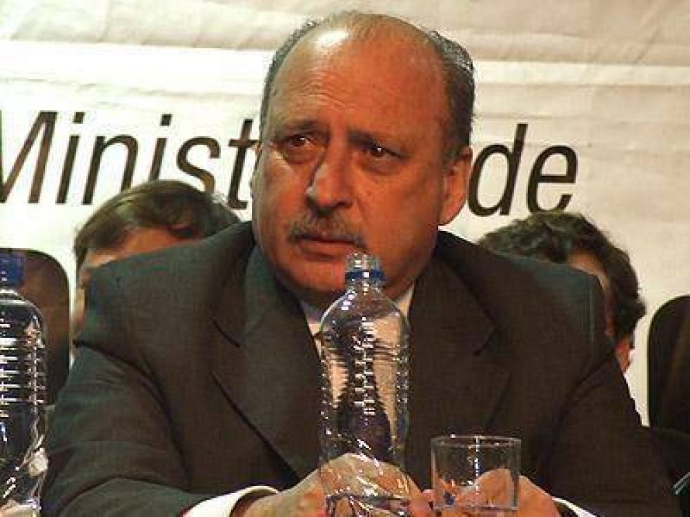 LAN�S | HACIA EL 2011 Pampuro: �Se me pas� el tiempo para ser intendente�