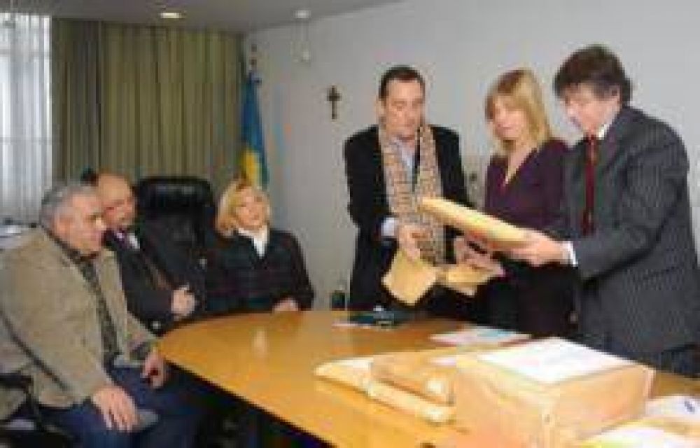 Obras de saneamiento en Pergamino y General Villegas