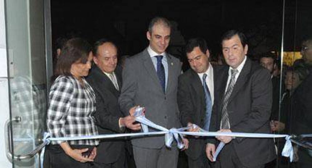 Zamora destac� que Santiago �hoy tiene capacidad exportadora propia� 