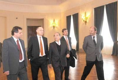 Se crear� un paseo de las colectividades