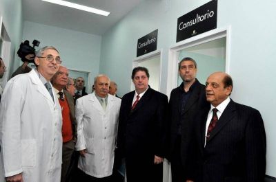 COLLIA INAUGUR� OBRAS POR MAS DE 1.300.000 PESOS EN EL HOSPITAL FIORITO DE AVELLANEDA