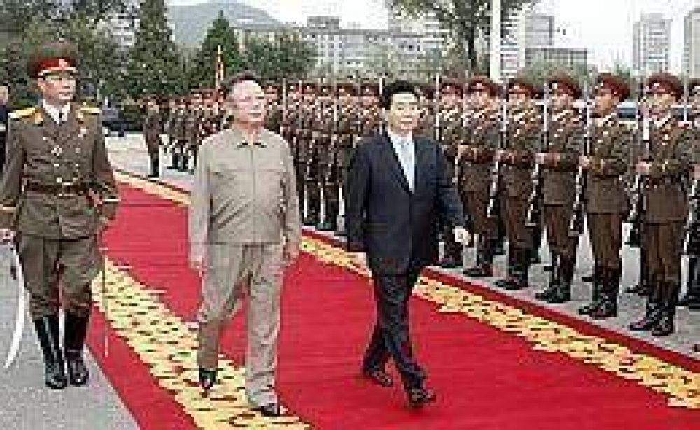 China busca mediar en el conflicto entre Pyongyang y Se�l