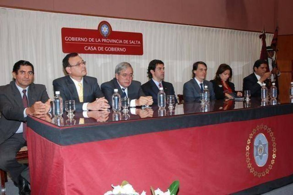 El Gobierno refuerza las pol�ticas de derechos humanos para las personas privadas de libertad