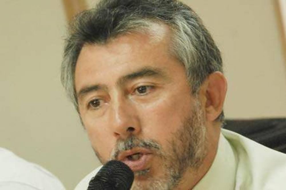 La relaci�n de Guinle y Das Neves es madura y no subordinada, dijo Montoya