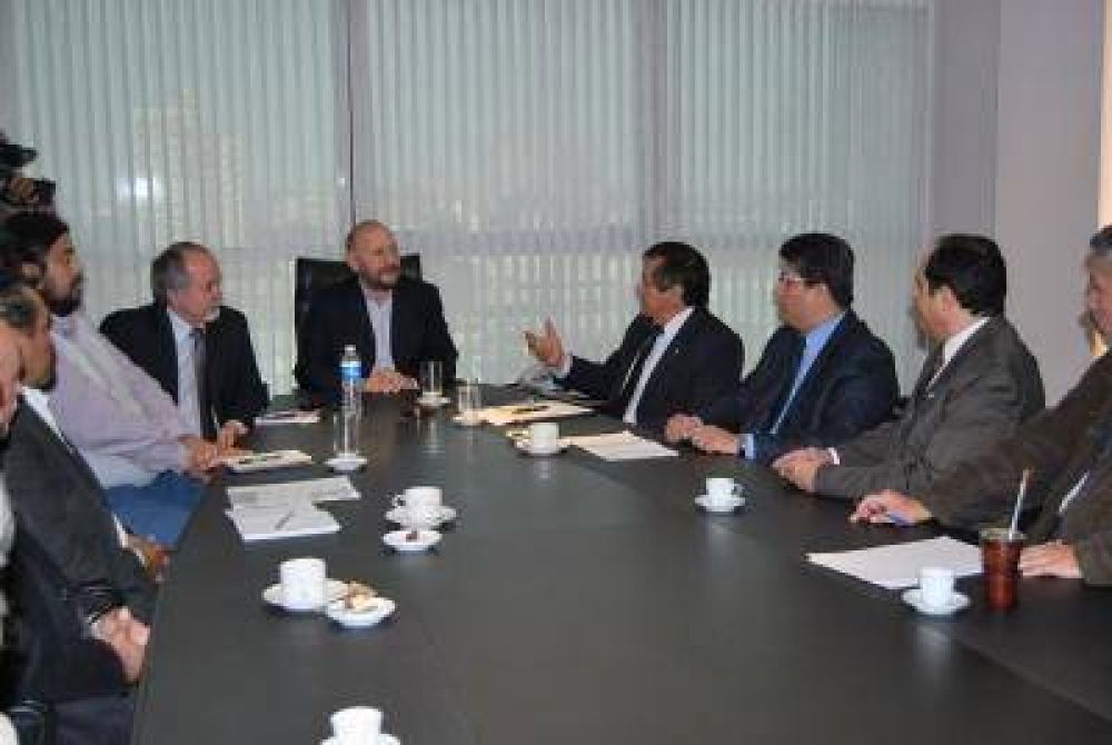 Insfr�n con el rector y decanos de la UNAF