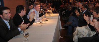 Ministros de Scioli tambi�n recorren la Provincia para sumar 'al Proyecto'