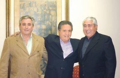Daniel Gomez dedic� la semana a la b�squeda de la unidad en el PF