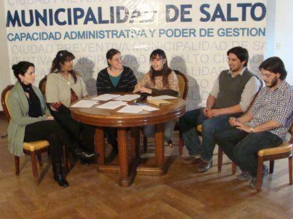 Acto en el Palacio Municipal Se entregaron microcr�ditos del Banco Popular de la Buena Fe