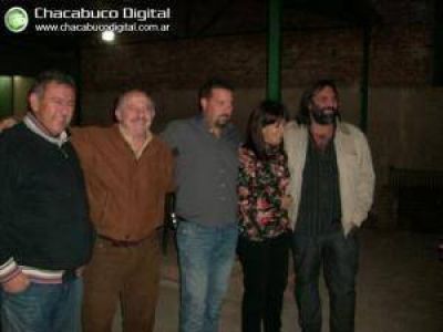La lista 10 present� a sus candidatos