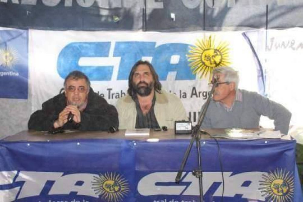 Se present� la Lista 10 de CTA con Roberto Baradel