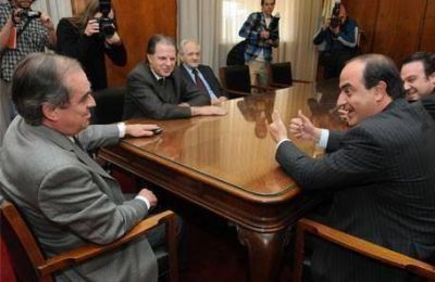 La Justicia se mantuvo firme y el Gobierno no consigui� remover a los conjueces de la pol�mica