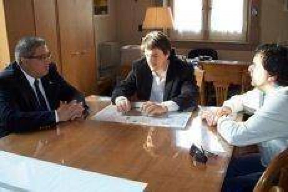 Nicolini recibi� en el Concejo Deliberante a Cifuentes, en una visita protocolar