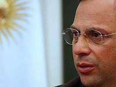 INTENDENTE GIUSTOZZI RECIBE A ALBERTO PEREZ 