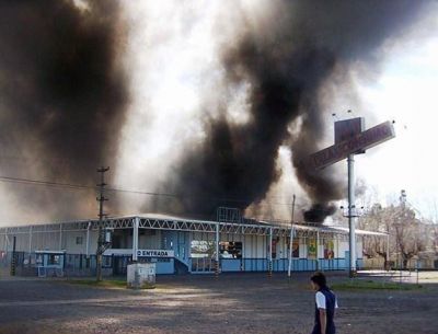 MAXICONSUMO, UNA EMPRESA PERSEGUIDA POR LA CATASTROFE