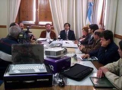 Equipos por 100 mil pesos para la Escuela T�cnica N� 1