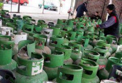 Dos cooperativas quieren envasar gas en la planta de Luj�n
