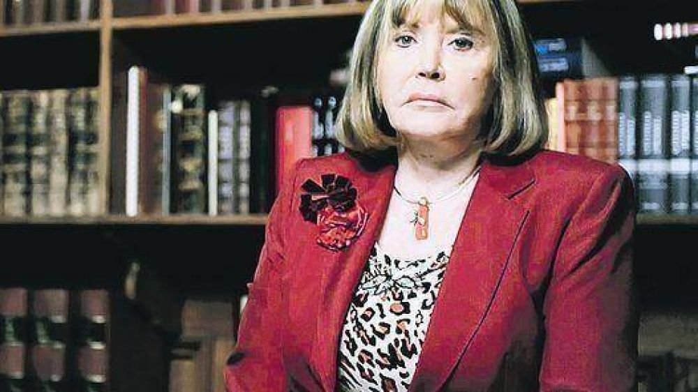 Opositores y l�deres K, en el sepelio del marido de Servini