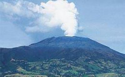 Declaran alerta m�xima en el sur de Colombia por el aumento de la actividad de un volc�n