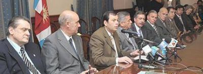 Zamora dijo que en 2011 se avanzar� en la normalizaci�n del Iosep