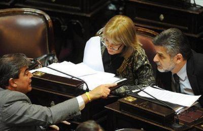 La C�mara alta dio media sanci�n a la ley antitabaco
