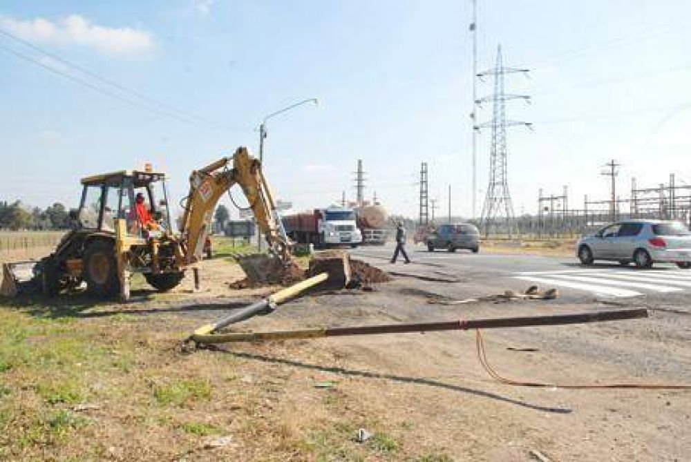 APARECIERON LAS MESETAS Tras los reclamos de los vecinos, comenzaron las obras �preventivas� en la ruta 5