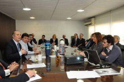 El programa Envi�n fue presentado a empresarios molineros
