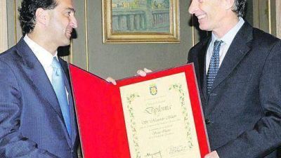 Macri, de gira en Chile: �Reutemann era mi �dolo, pero no lo quiero invadir�